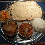 チャミヤラキッチン - ランチのＢセット880円