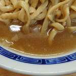ラーメン二郎 - 微乳化スープ