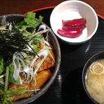 芋蔵 品川店 - 豚カルビ丼900円