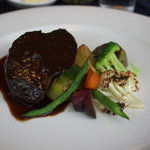 レストラン　マキシミュー - 牛頬肉の赤ワイン煮込み +\525