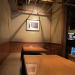 石臼挽き手打 蕎楽亭 - 奥のテーブル席