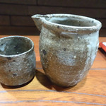 そば くら富 - 片口酒器セットにもこだわりを感じさせられます