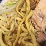 ラーメン ゼンゼン - 麺アップ