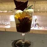 パフェ、珈琲、酒、佐々木 - 