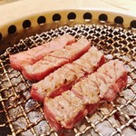 びんちょう炭焼肉 - 美味いよね〜けどこれこの後どうなるんだ(汗)