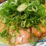 中華蕎麦 春馬 - 朝ラーセット(普)650円ご飯半分+九条ネギTP100円✌️