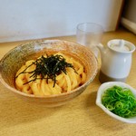 釜揚うどん一紀 - ［2018/10］釜玉うどん(450円)