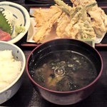 天ぷら つな八 - 旬彩刺身定食（１,１００円）ランチ
