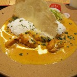 curry diningbar 笑夢 - 笑夢のふくしまカレー(数量限定) 900円、バターチキンカレーとココナッツカレーのハーフ＆ハーフ、バターチキンカレーアングルになります