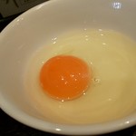 かけはし - 卵を割る