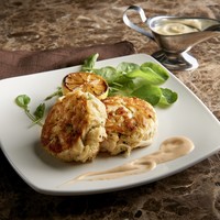 JUMBO LUMP CRAB CAKES　クラブケーキ