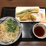 丸亀製麺 ひたちなか店 - かけうどん(並）¥290・イカ磯辺天¥130・ちくわ磯辺天¥120