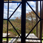 慈久庵 - この慈久庵さんの窓からの景色が、何とも好きです。