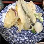 岐阜県のおいしいお酒とお料理 円相 くらうど - 鮎と季節の野菜天ぷら