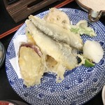 岐阜県のおいしいお酒とお料理 円相 くらうど - 鮎と季節の野菜天ぷら