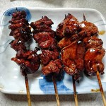 豚太郎 - このもつ焼きは、必食です