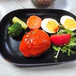 豚太郎 - これが、ハンバーグ！？