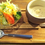 ノラジジ - サラダ＋里芋のポタージュ