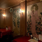 龍華餃子 - 店舗内観