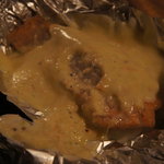 煮込みと惣菜 かん乃 - 秋鮭のホイル焼き