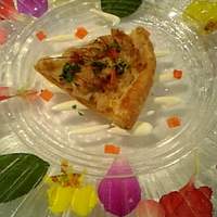 モナリザ 恵比寿店 - アミューズ・ブーシュ（レンコンを乗せたパイ）
