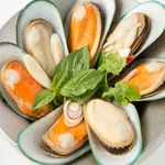 SAAMROT - ㉕パーナ貝のハーブ蒸し煮（ホイマレーンプー･オップ）