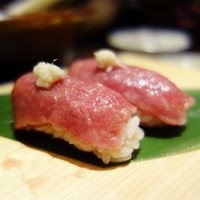 山形山　月島店 - 牛握り