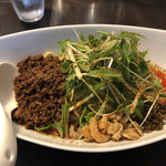 四川担担麺 阿吽 - つゆ無し担担麺(辛さ4・痺れ5) 850円