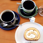 Lepo Bagel&Coffee - スイーツセット(800円)キャラメルりんごとシナモンのロールケーキ