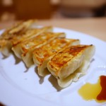 東京煮干し らーめん玉 - 焼き餃子