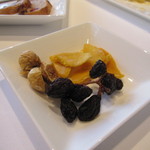 リストランテKubotsu - チーズと一緒に供されたドライフルーツ