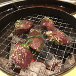 立喰☆焼肉 - 超新鮮山形牛炙りレバー(550円)