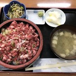 さくら亭 - 馬トロ丼¥1080