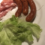 肉バル ニクジロー - 