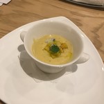 ristorante SAWADA - ゴルゴンゾーラを浮かべたサツマイモの温かいスープ