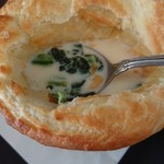 キッチン ポテ - つぼ焼きスープ   中には、ホウレン草と小エビがたっぷり。