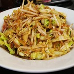 中華料理　龍栄 - 野菜炒めのアップ