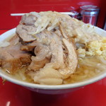 ラーメン二郎 - にんにく・あぶらで！