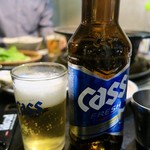 24시 통돼지 찌개집 강남2호점 - 맥주(メッチュ/ビール)　4000₩