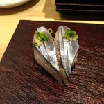 立ち寿司横丁 - 秋刀魚