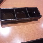 炭匠きしもと - タレは左から　ゴマ油・醤油・ポン酢