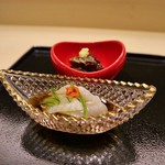 鮨 しょう - ふぐの酢の物　牡蠣の煮