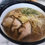 そば処 大塚 - 醤油ラーメン