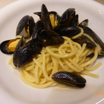 オリヴァヴァ - モンサンミッシェル産ムール貝のパスタ