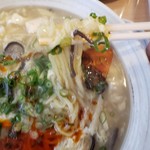 彩蓮 - 麺リフト