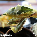 そば処 奥沢 - 金時草（きんじそう）