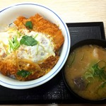 かつや - 料理写真:ヒレカツ丼+とん汁(小)