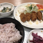 蘭々の湯 - カキフライ定食（十六穀米セレクトプラス50円）