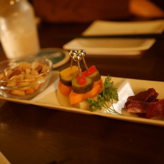 ゴリララウンジ_0