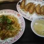 餃子の王将 川崎駅東口店